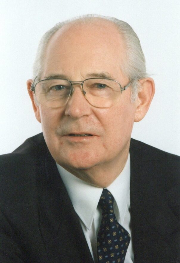 Dr. Franz Möller