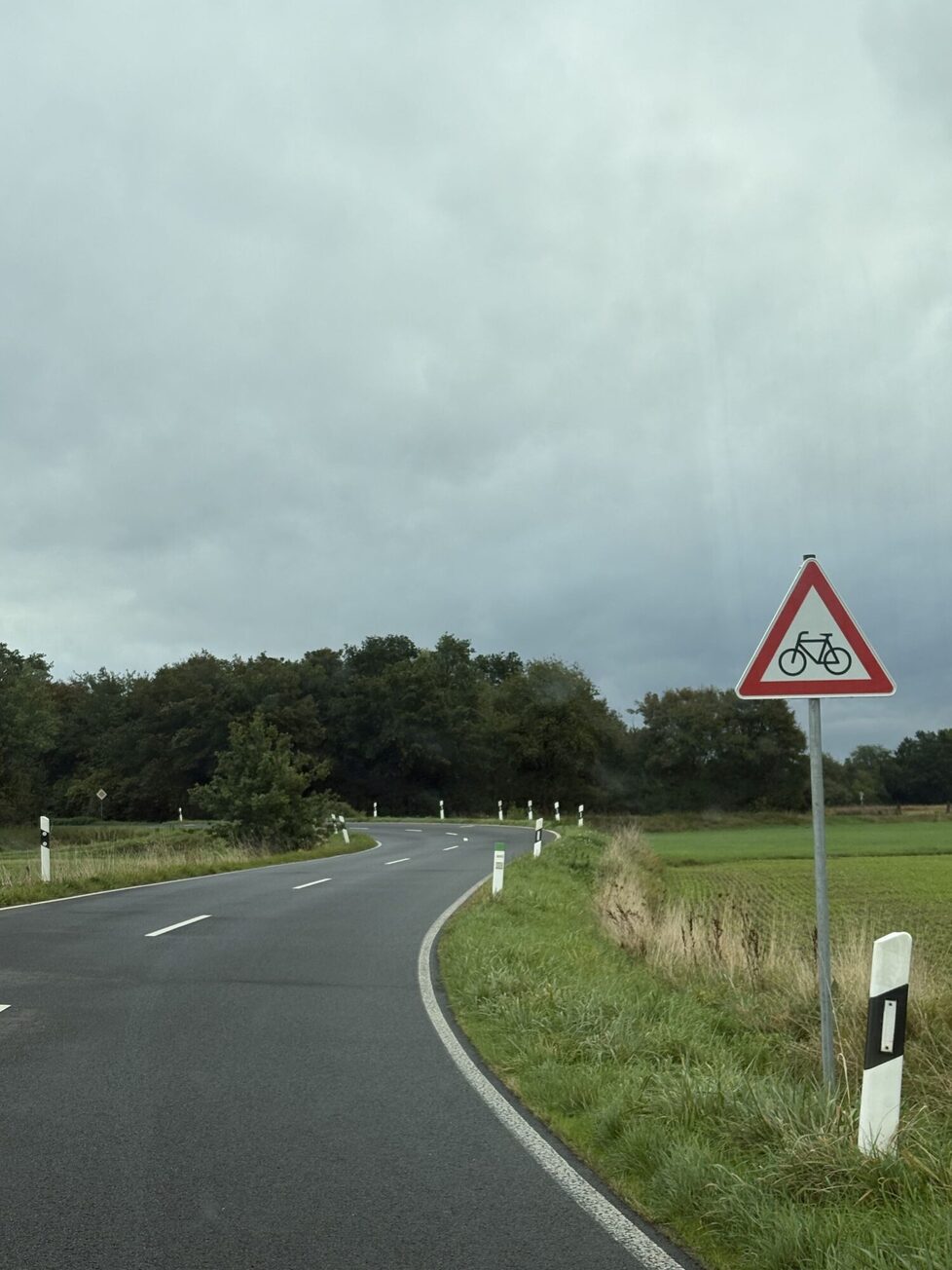 Gefahrzeichen Radverkehr K 9 Dünstekoven