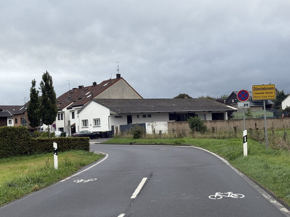 Piktogrammkette K 9 vor Dünstekoven